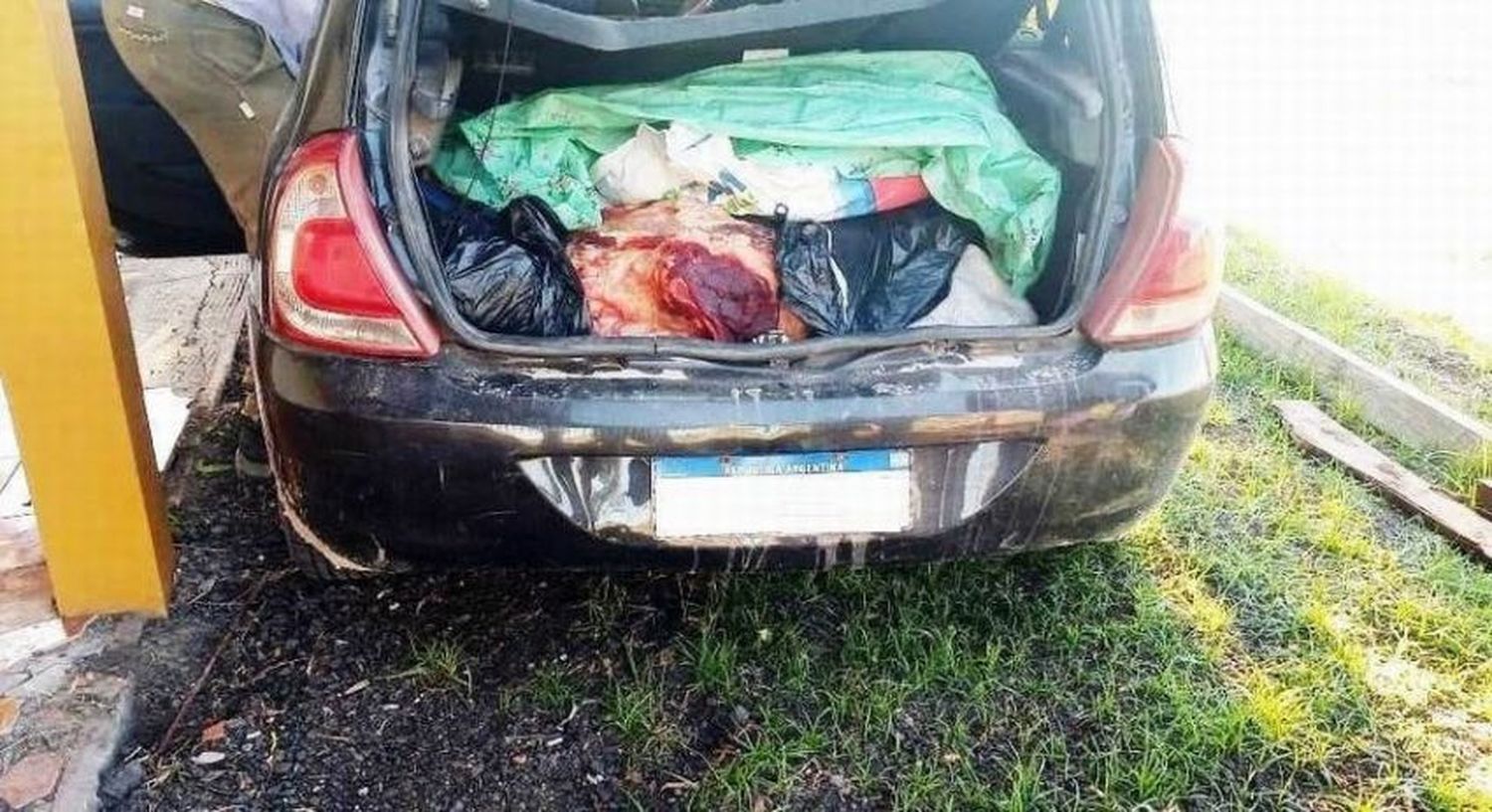 La Policía secuestró más de 160 kilos de carne vacuna transportada sin equipo de refrigeración