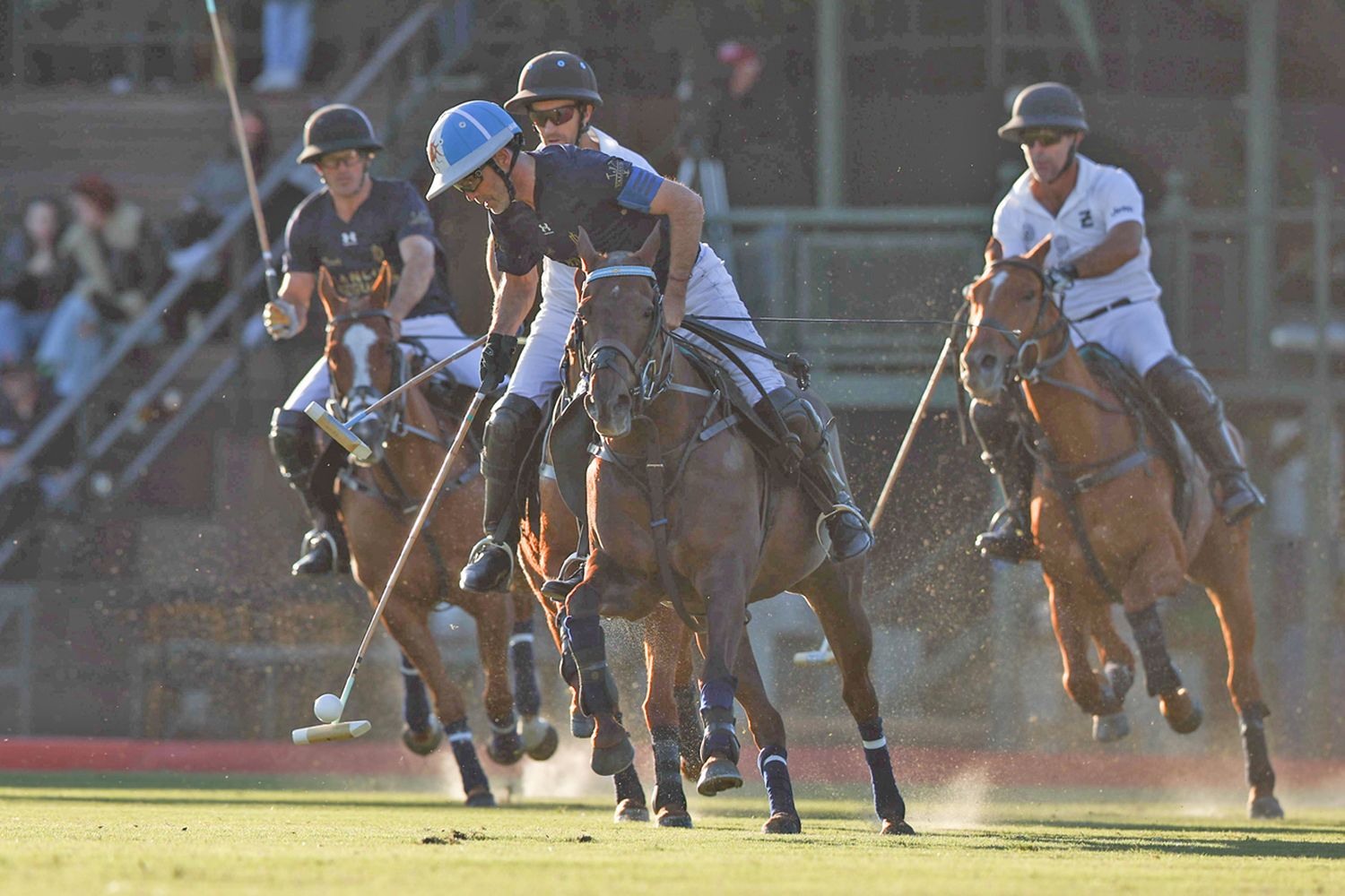 FOTO SANTIAGO YOUNG La Dolfina venció a Ellerstina.