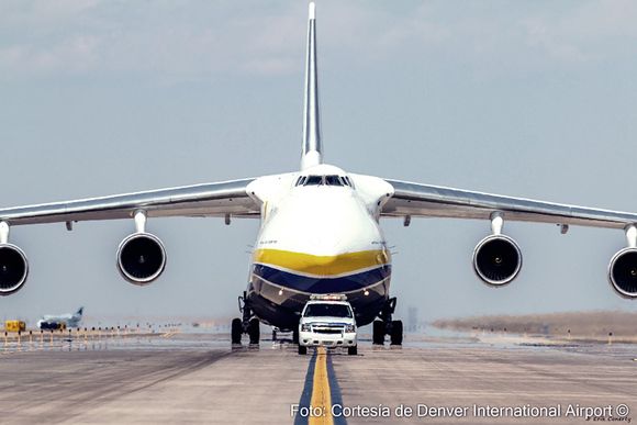 Ucrania crea un clúster «Antonov» para revivir su industria aeronáutica