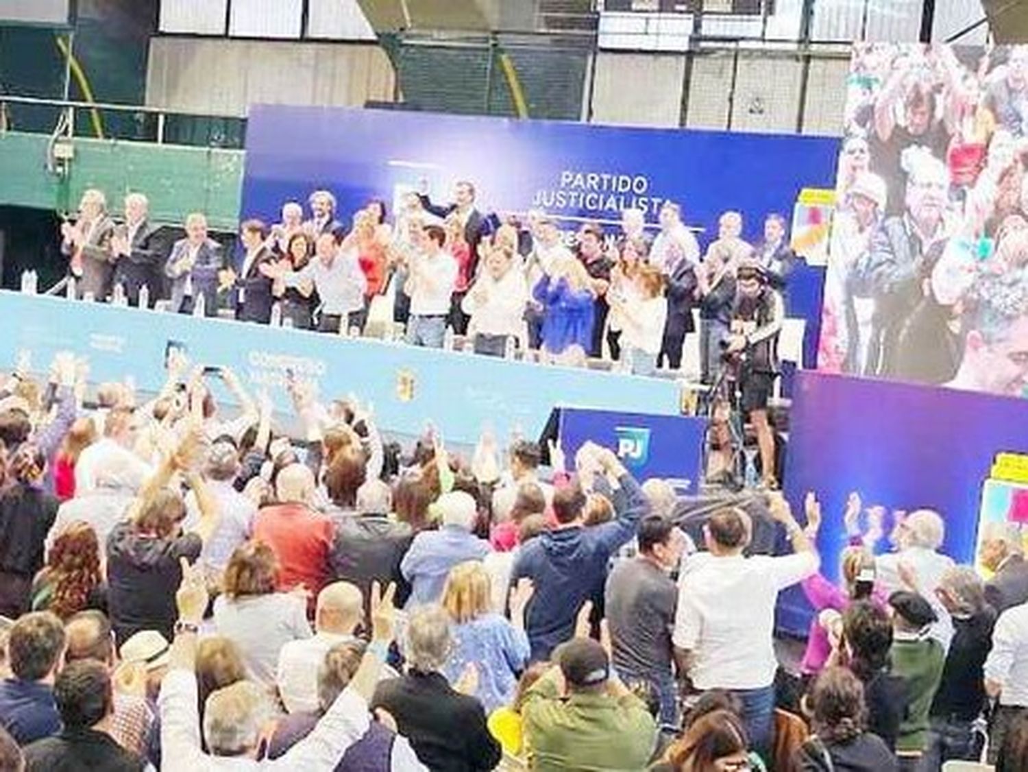 El gobernador Insfrán encabezará hoy el
Congreso Nacional del PJ que será virtual