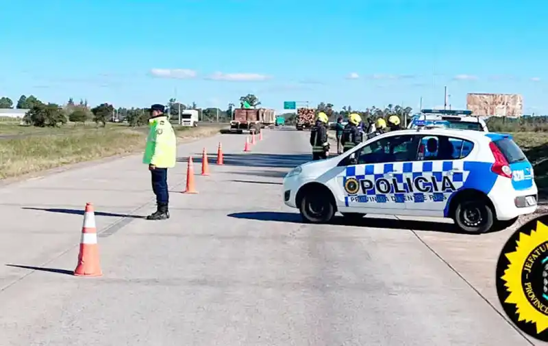 Ruta 14: murió un niño de 2 años tras ser atropellado por un camión