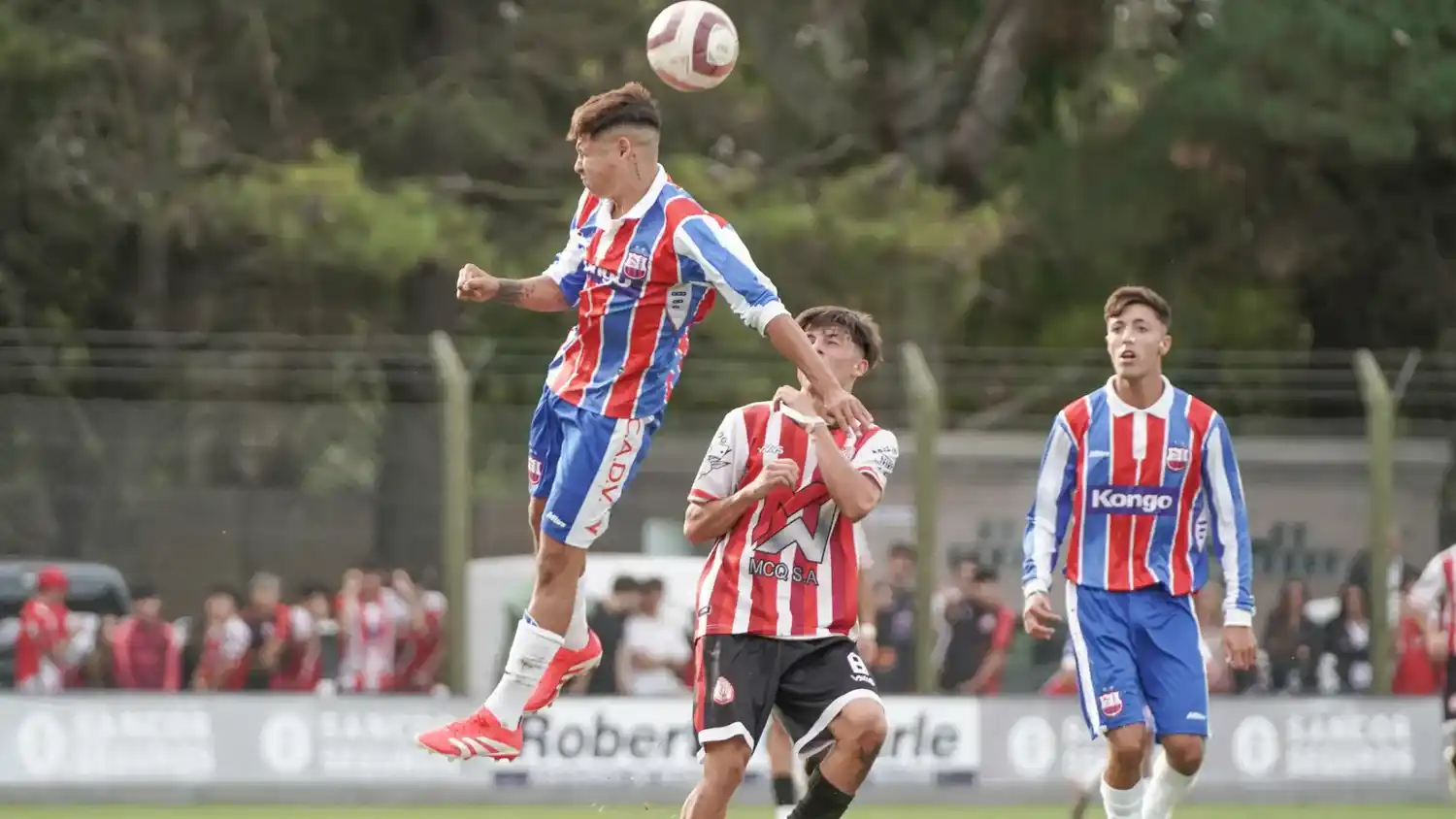 Fútbol local: Huracán derrotó a Del Valle por la fecha dieciocho