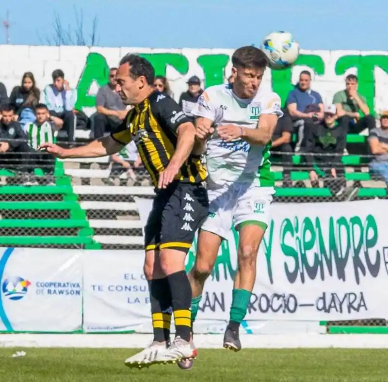 Germinal, el verde le ganó a
Santamarina y mantuvo la categoría