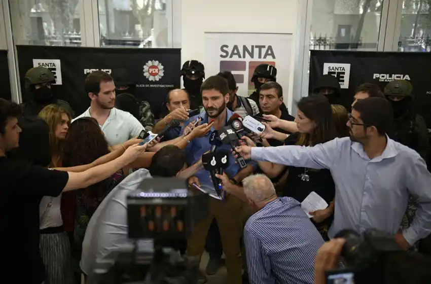 Pullaro: «Otra vez ponemos a Alan Funes a disposición de la Justicia»