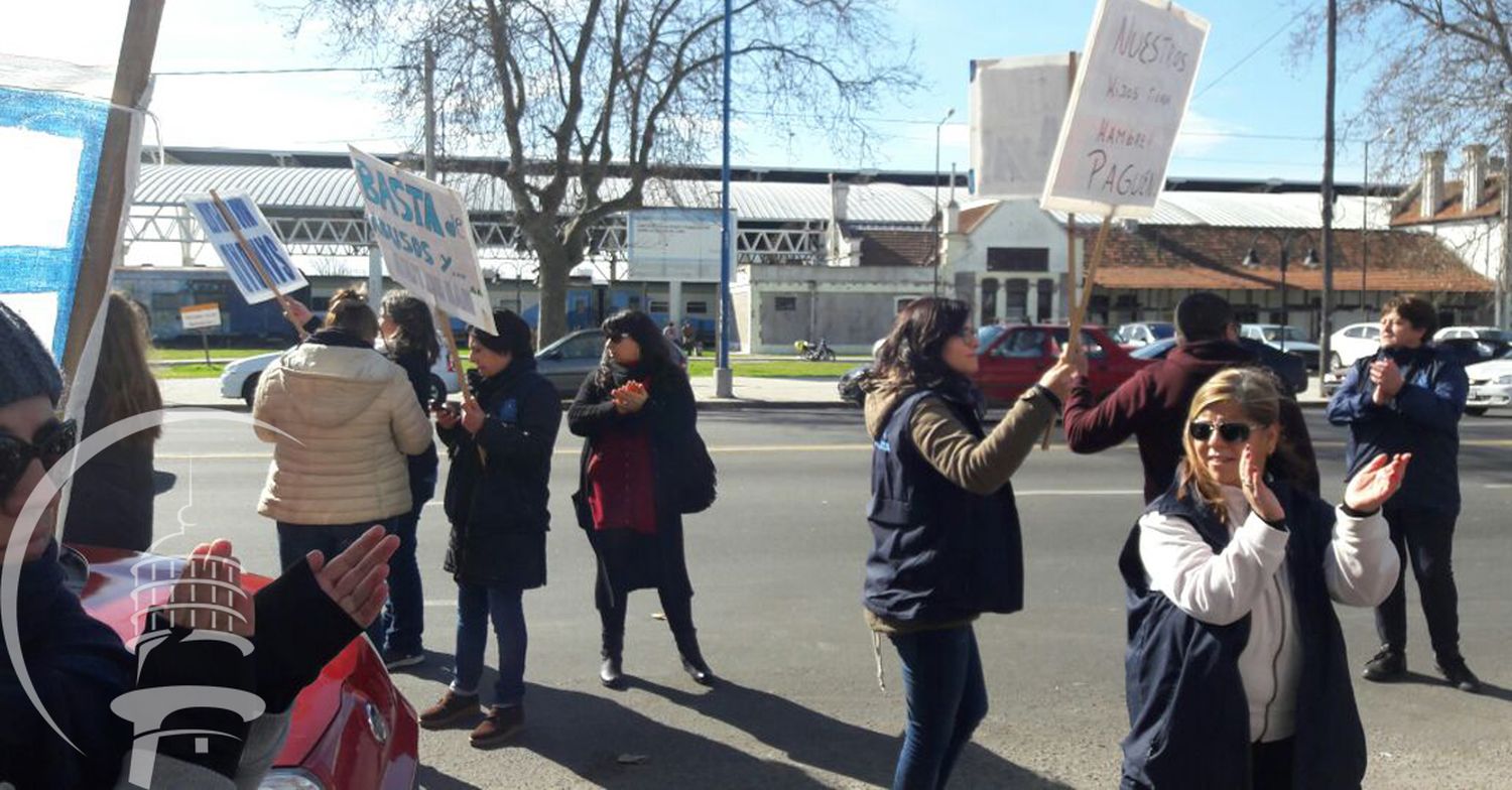 Conflicto en Clínica Mitre: reunión en Trabajo