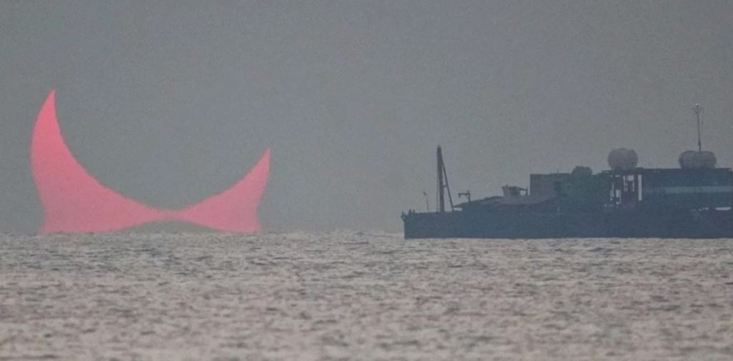 Los extraños “cuernos del diablo” que aparecieron en el Golfo Pérsico