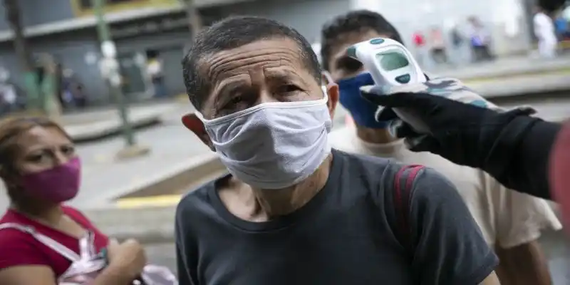 Régimen reporta más de 70 mil casos de COVID-19 y 581 muertos