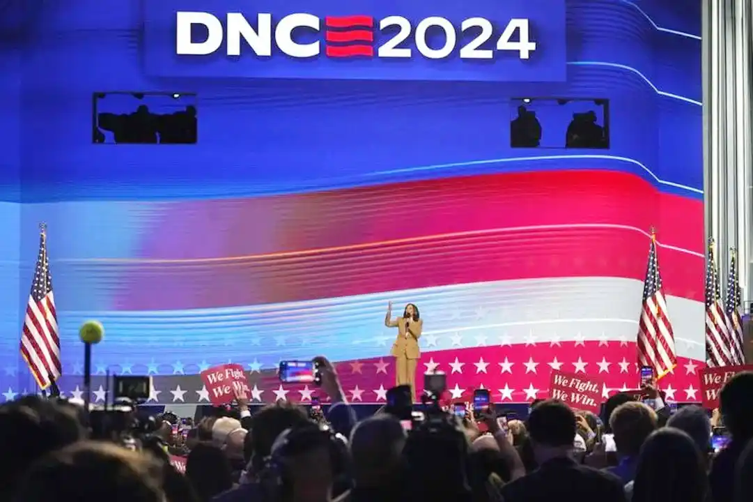 Kamala Harris fue elegida candidata presidencial demócrata en votación nominal ceremonial