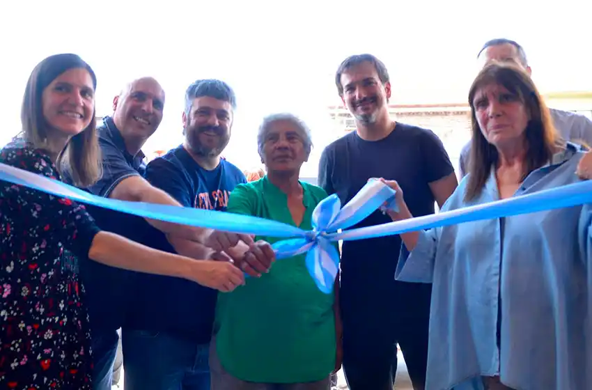 Raverta inauguró la nueva oficina de Anses en Boulogne