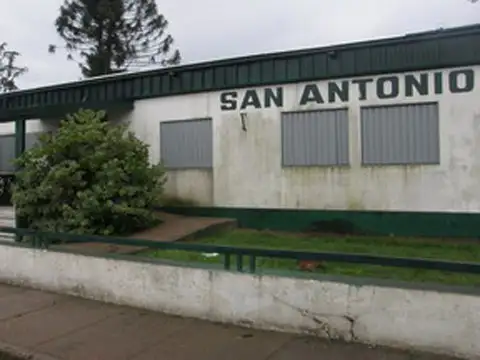 Trabajadores en asamblea permanente