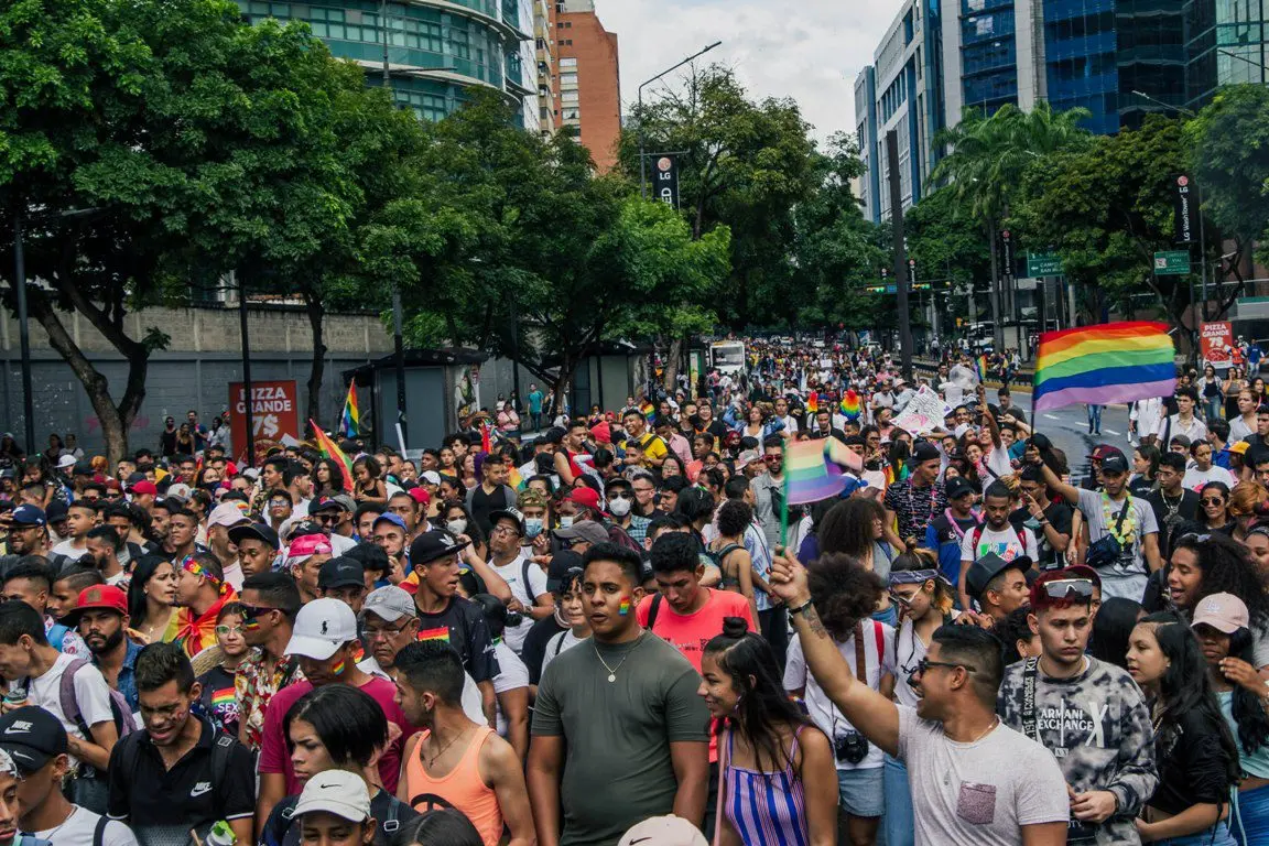 COMUNIDAD LGBTI marchó por los mismos derechos en Venezuela