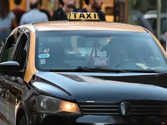 Imputarán a tres taxistas por la brutal agresión a un pasajero en Rosario