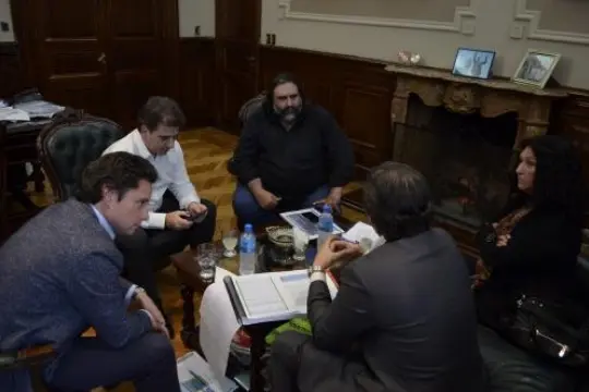 Evalúan cambiar la empresa que controla el ausentismo docente