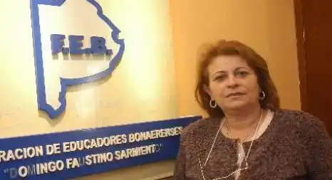 Docentes: Petrocini contra la Provincia por el presupuesto