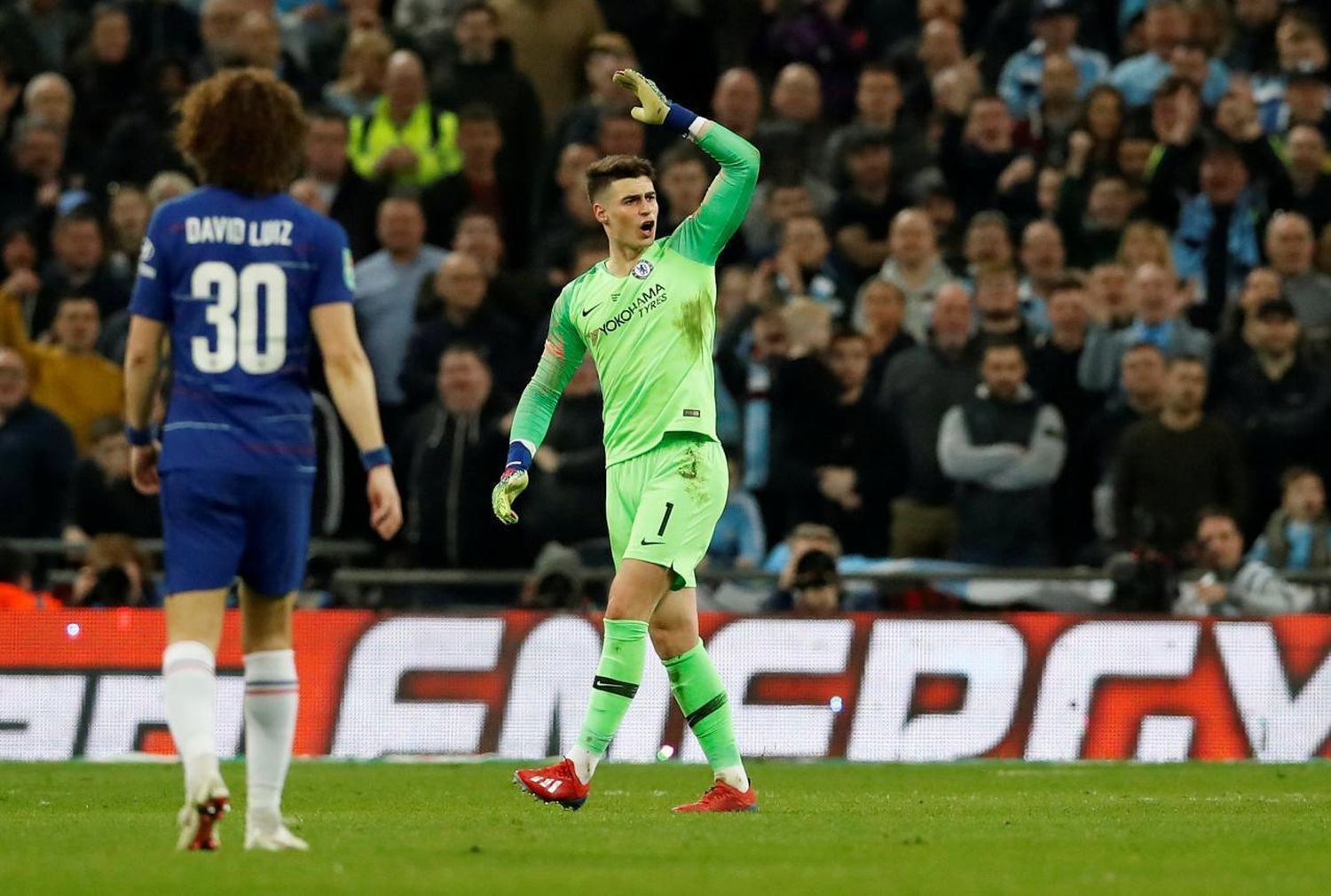 Kepa fue multado por el Chelsea luego del escándalo en la final