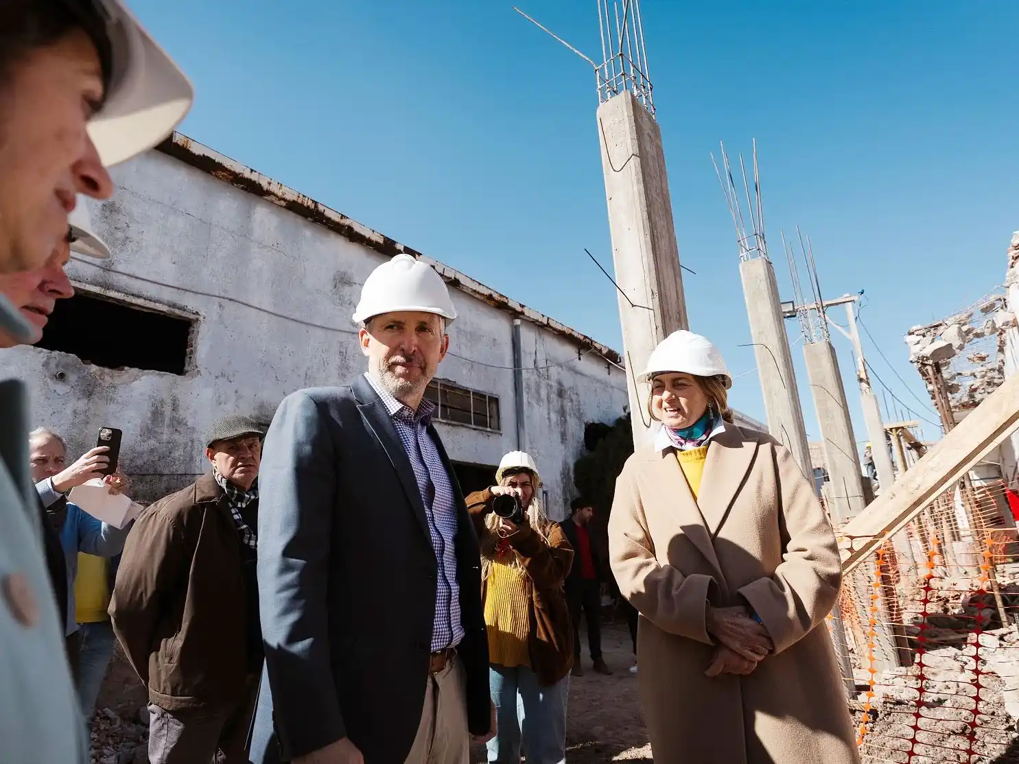 Frigerio recorrió la obra de ampliación de la Escuela Técnica N°4 de Paraná