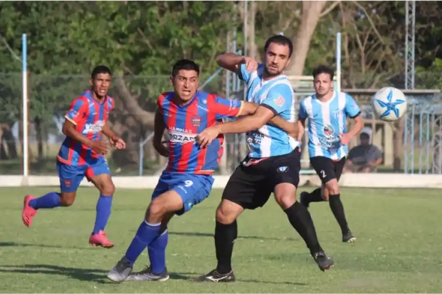  Medrano continuará en Atlético de Esmeralda(PlayGol)