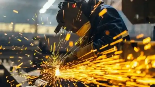 La recesión en el sector metalúrgico sufrió una contracción del 4,3% en abril y consolida la tendencia a la baja