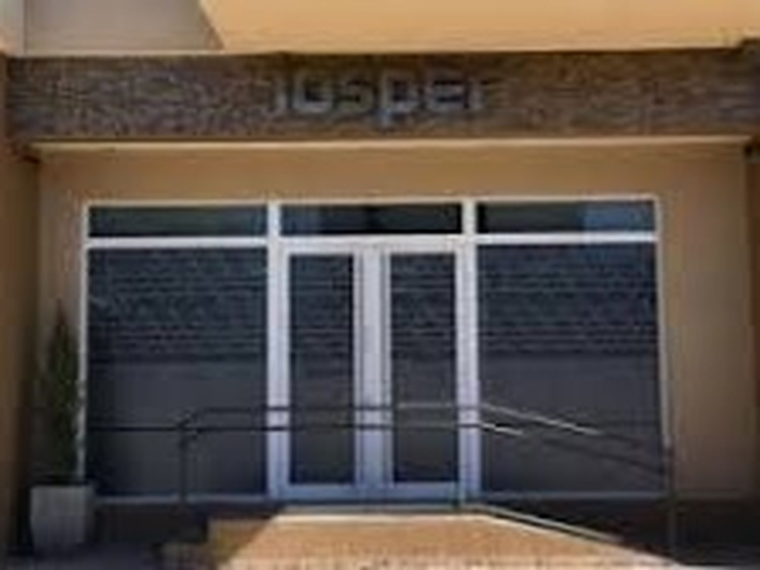 El interventor del IOSPER asegura que se pagaban sobreprecios de hasta 100%