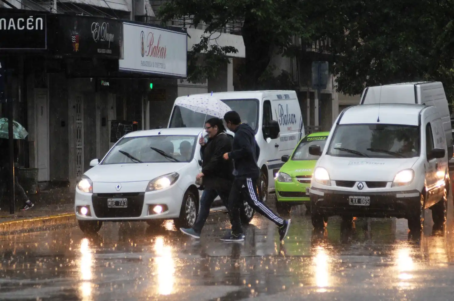 Domingo con tormentas fuertes en Santa Fe