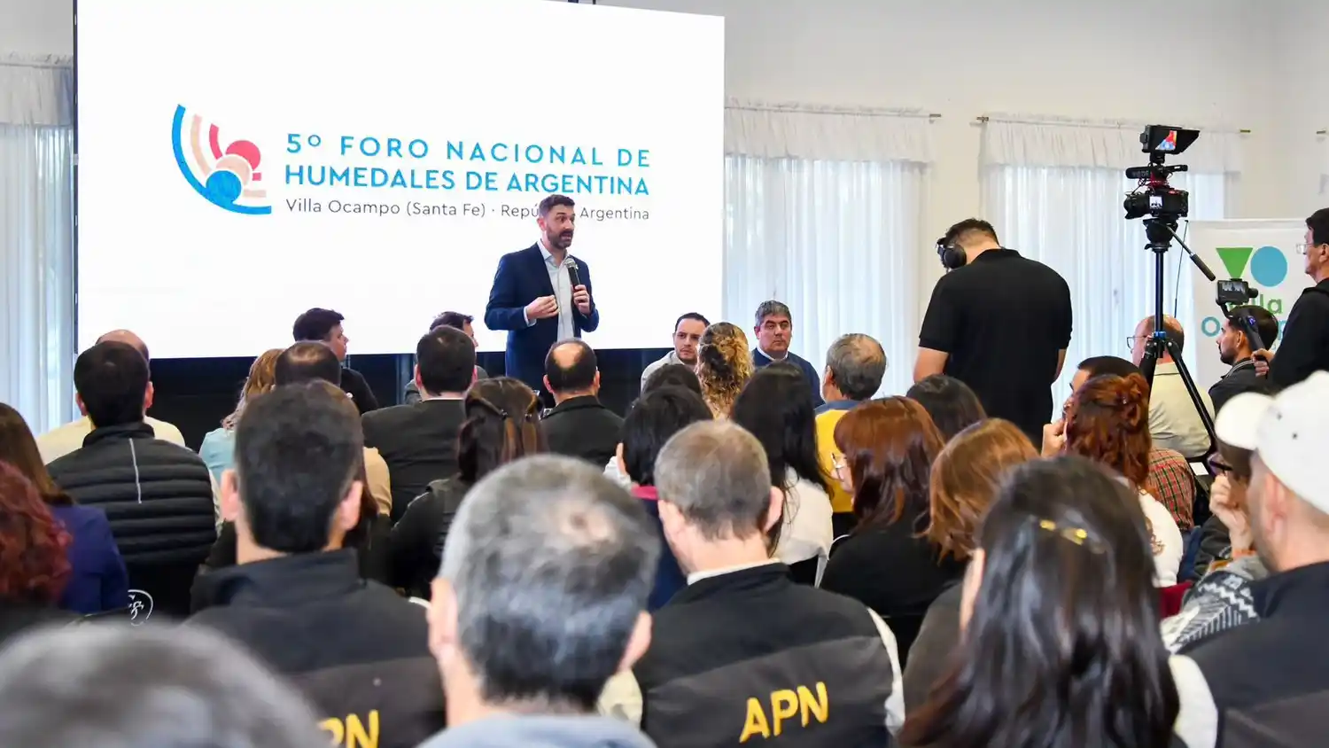 El ministro de Ambiente y Cambio Climático, Enrique Estévez.