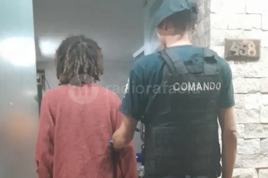 Comando Radioeléctrico aprehendió a un individuo, autor del robo de un vehículo