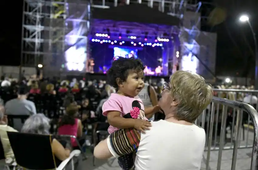 Música gratis para celebrar los 206 años de la bandera