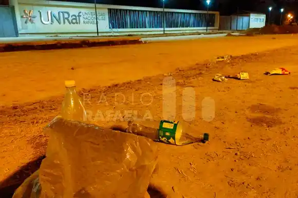 Controles por primavera: se enojó con la GUR e intentó destrozarles el auto