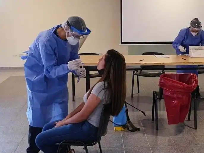 Covid-19: la semana cerró con un aumento
de casos positivos en toda la provincia