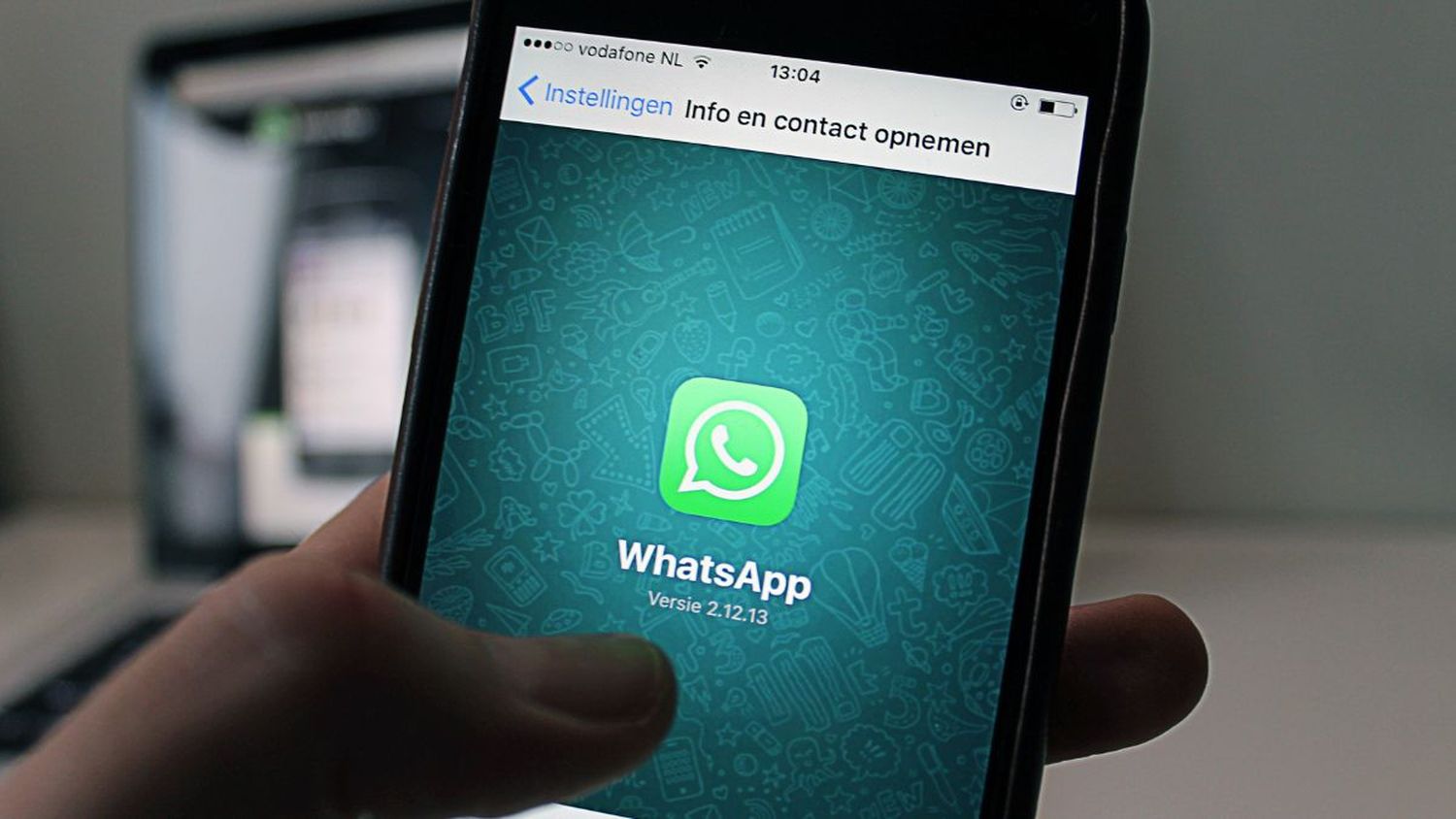 USUARIOS DE WHATSAPP SE QUEDARON EN EL AIRE temporalmente tras caída mundial de la plataforma