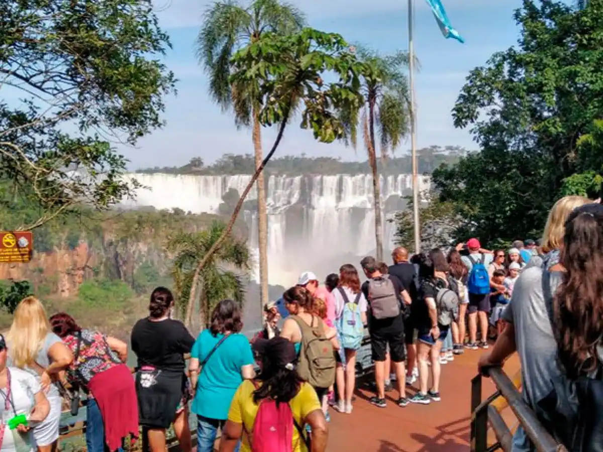 Dos millones de turistas extranjeros visitaron el país en lo que va de 2023