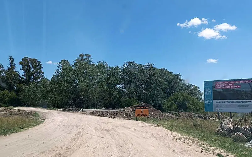 El puente del arroyo Mendoza se encuentra en su etapa final