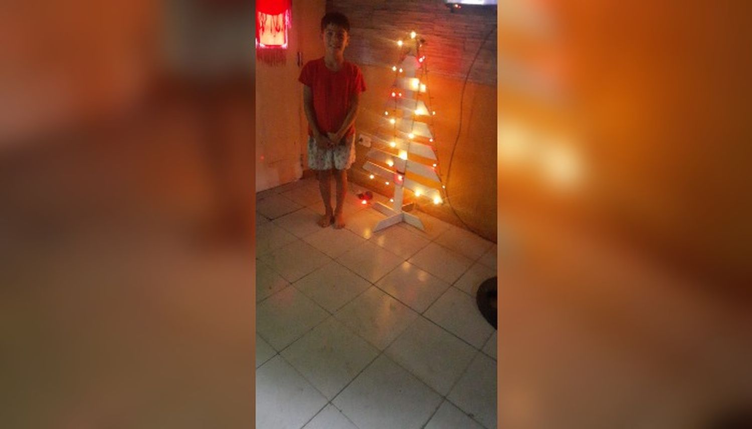 Jeremías y su árbol de navidad