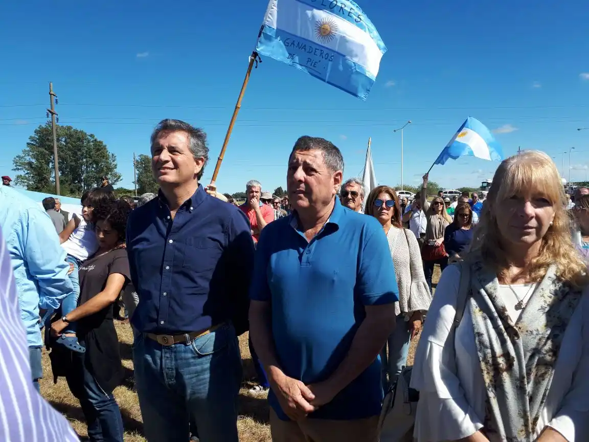 Con dirigentes rurales nacionales y variados funcionarios macristas, San Pedro recordó la resolución 125