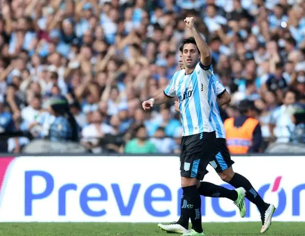 Racing le ganó a Independiente 1 a 0 y se quedó con el clásico de Avellaneda