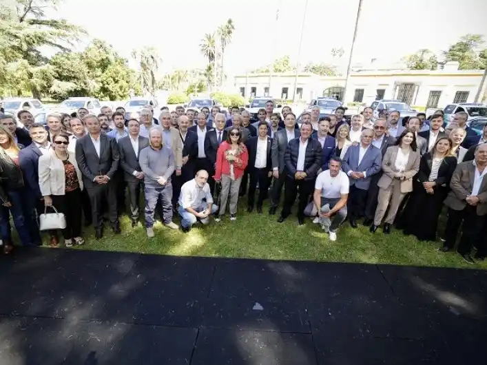 Más de 100 intendentes participaron del lanzamiento del Plan.