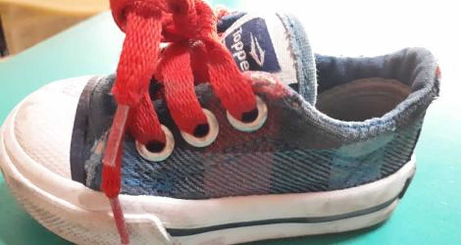 Zapatillita encontrada en el centro