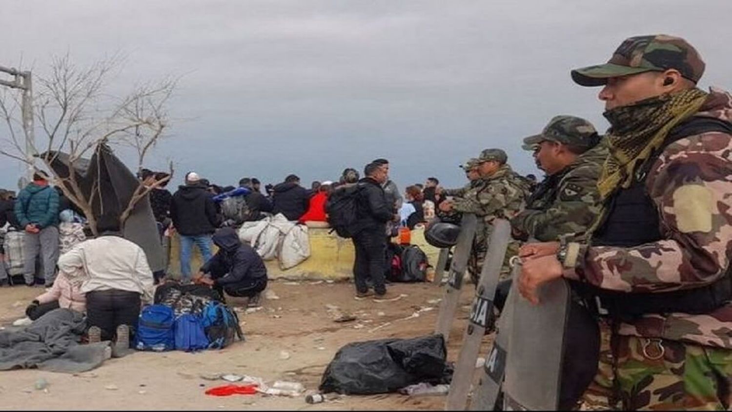 SOLO QUEDA LA DIPLOMACIA: lo que deben hacer los venezolanos varados en Chile