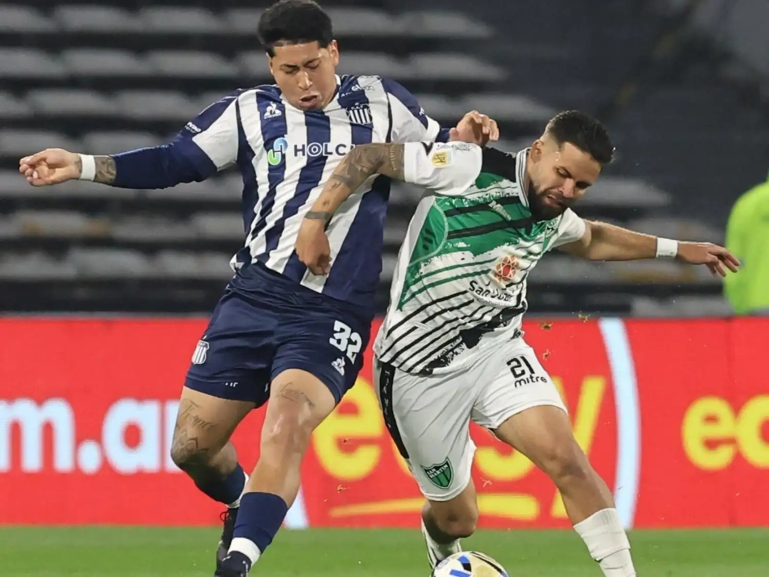 Talleres tuvo sus chances, pero le faltó efectividad.