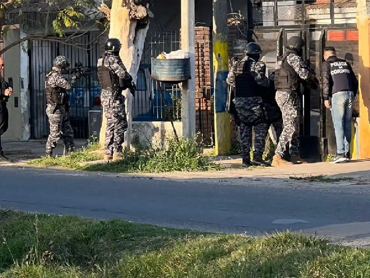 Tres detenidos en Rosario por violentos robos en Morteros