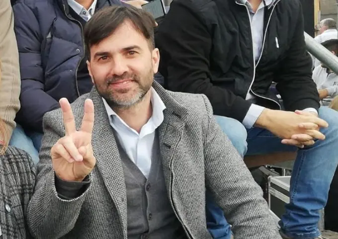 El Intendente de Castelli estalló contra la UCR por rechazar el impuesto a las grandes fortunas: "Ahora son radichetos"