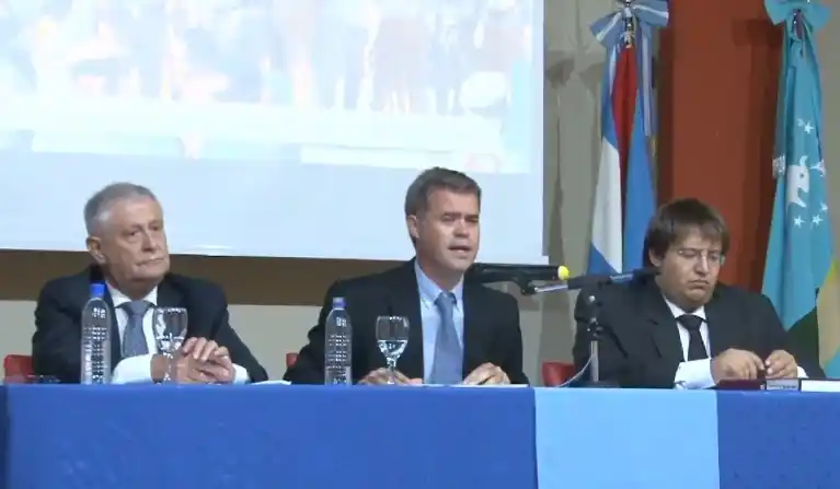 Apertura de sesiones: "Avanzamos con 135 cuadras prioritarias"