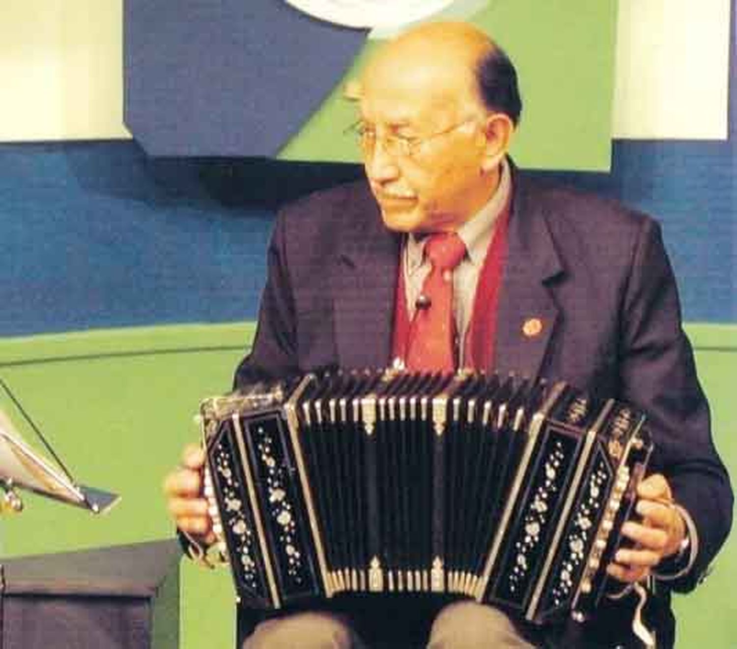 El músico de buen humor que se crió entre grandes humoristas cordobeses