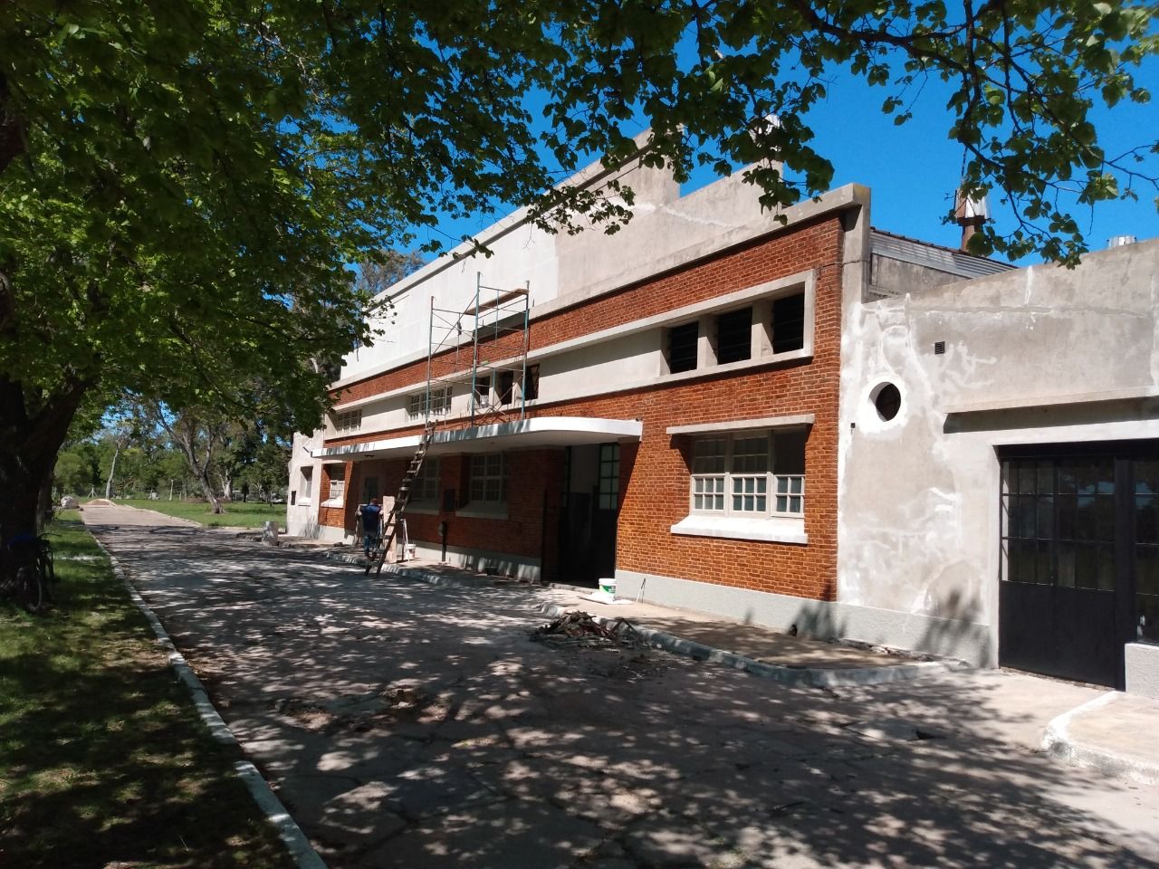 Avanzan las obras en el Mercado Municipal que estará en el Paseo del Frigorífico