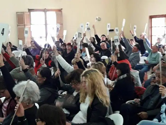 El Congreso de Agmer resolvió 19 asambleas de dos horas por turno y puso fecha para elecciones 