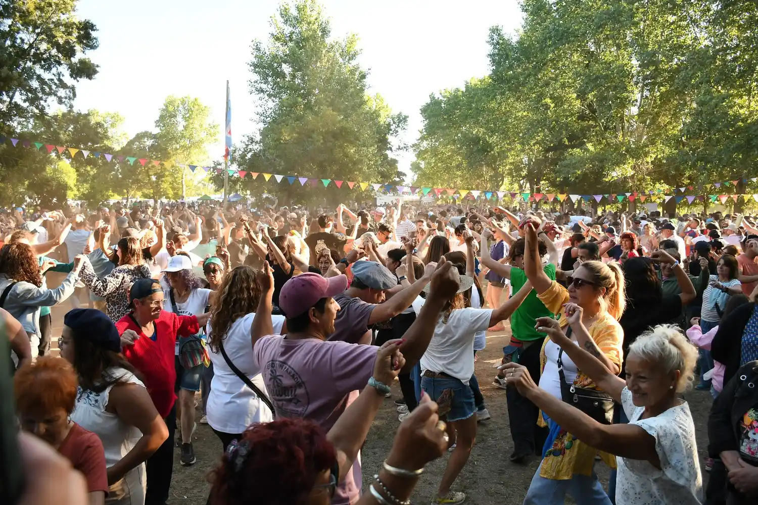 Récord de visitantes en el fin de semana largo: Chascomús recibió a casi 52.000 turistas