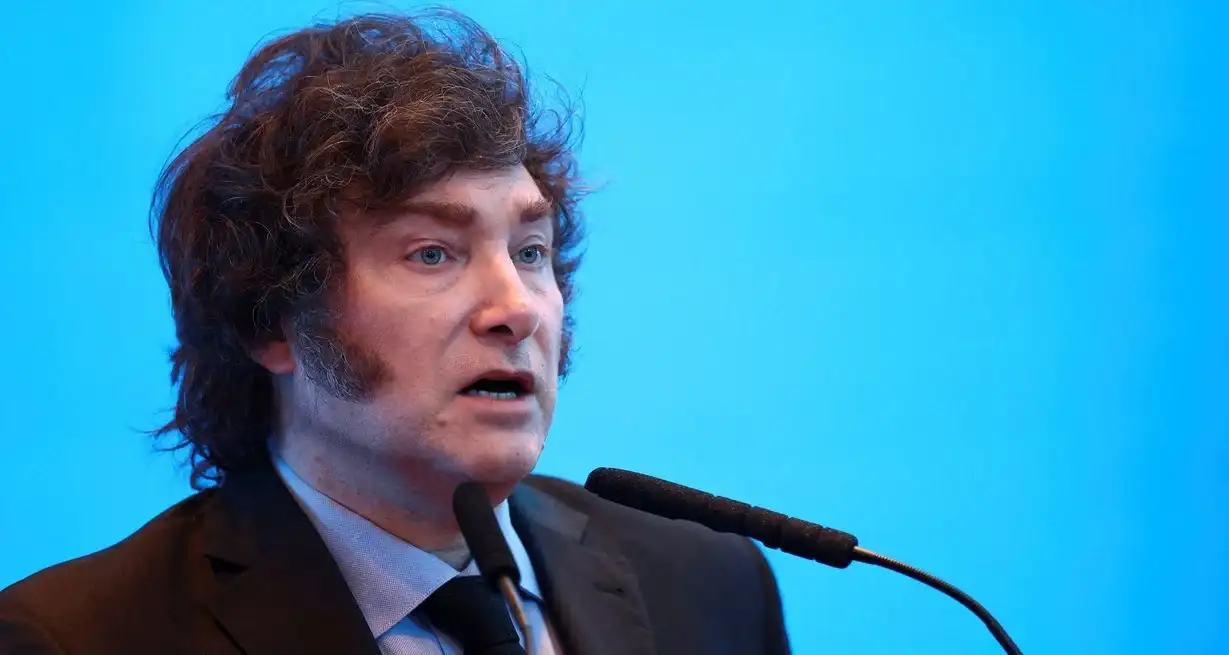 Milei aseguró que "hay un intento de sabotear la presentación al estilo kirchnerista, de modo violento".