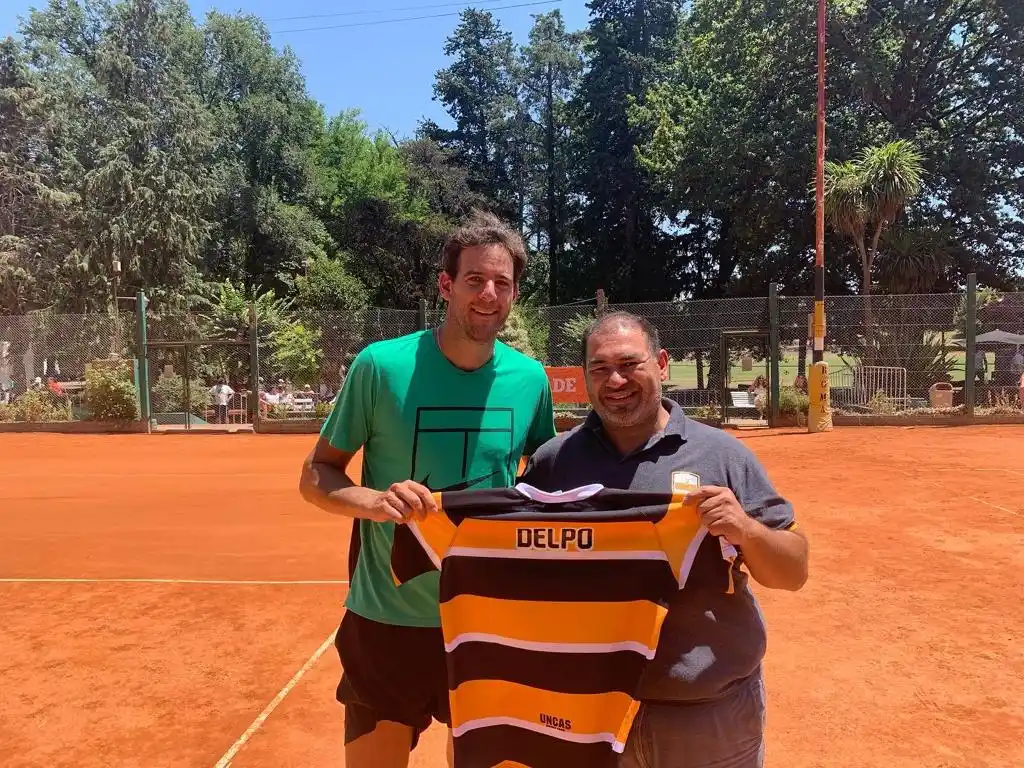Uncas despidió a Del Potro