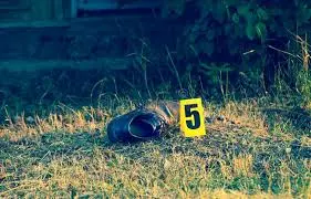 ¡Así lo hallaron en Guanaguanay! Sin identificación, con un tiro y abandonado en un terreno