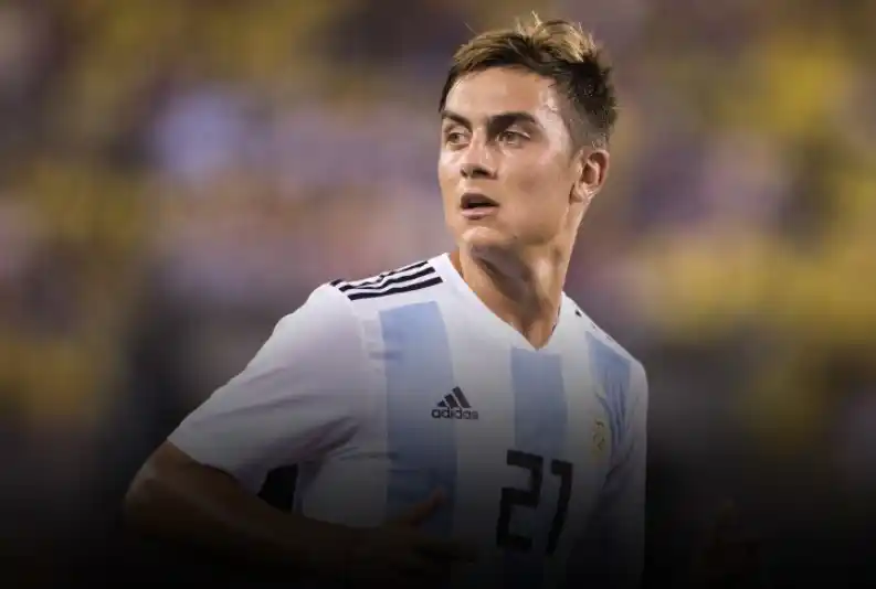 Brasil ganó con un gol en el descuento